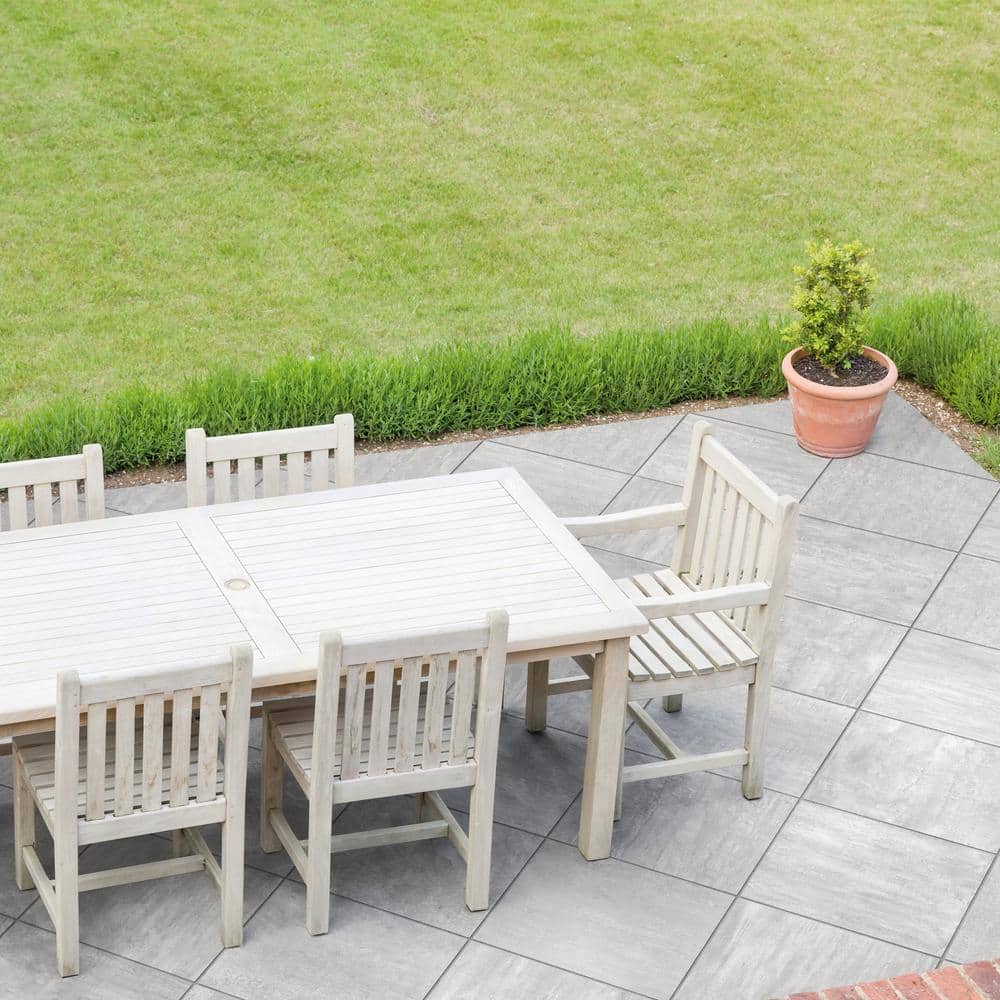 Pietra Chrome Concrete-Look Porcelain Paver Sample, 6 in. x 6 in. x 0.75 in.