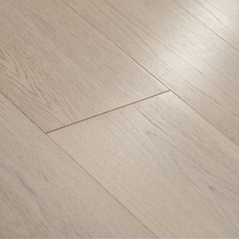 Pergo Defense+ Claremore Bay Oak 3/8 in. T x 7.5 in. W Click Lock Wire Brushed Engineered Hardwood Flooring (24.5 sq.ft./case)
