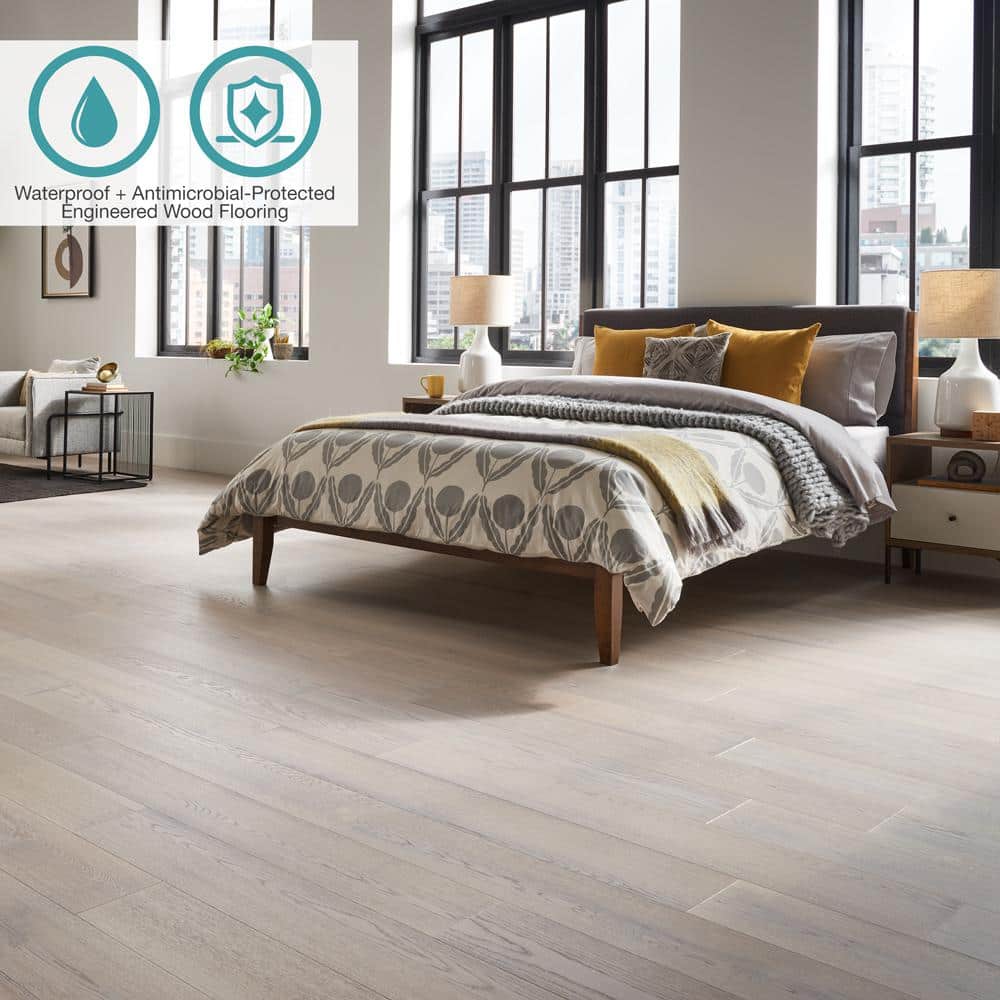 Pergo Defense+ Claremore Bay Oak 3/8 in. T x 7.5 in. W Click Lock Engineered Hardwood Flooring (1104.3 sq.ft./pallet)