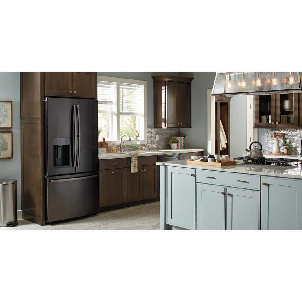 Bruce American Originals Coastal Gray Oak 3/8 in. T x 3 in. W T+G Smooth Engineered Hardwood Flooring (22 sq.ft./ctn)