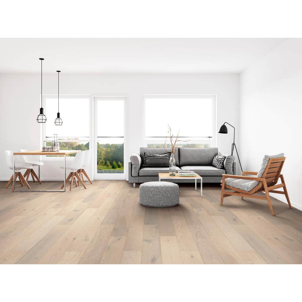 Blue Ridge Hardwood Flooring Castlebury Constellation White Oak 1/2 in. T X 7.5 in. W Tongue and Groove Engineered Hardwood Flooring (27 sq.ft./case)