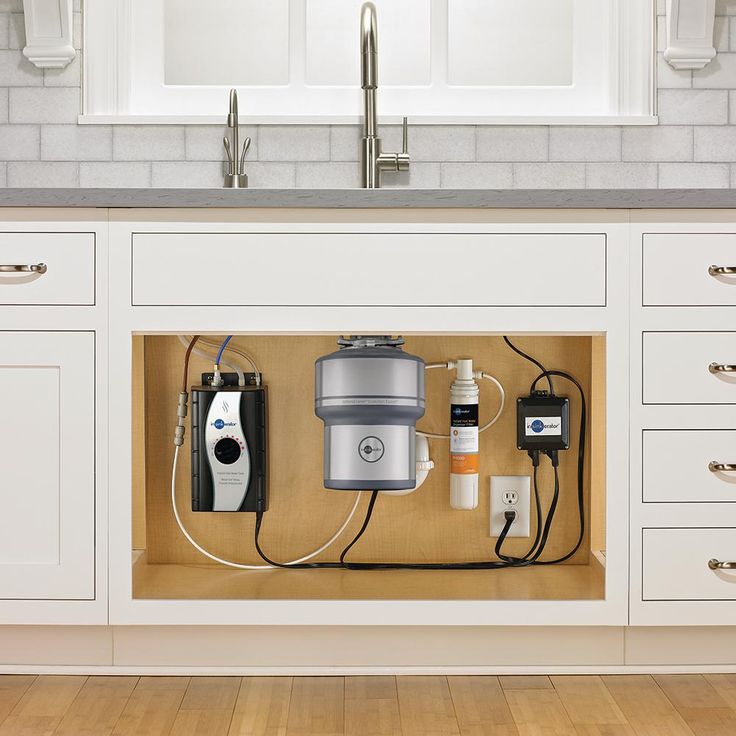 InSinkErator Evolution Excel 1 HP Continuous Feed Garbage Disposal