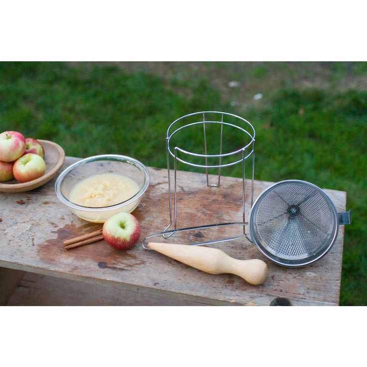 Stainless Steel Cone Strainer and Pestle Set