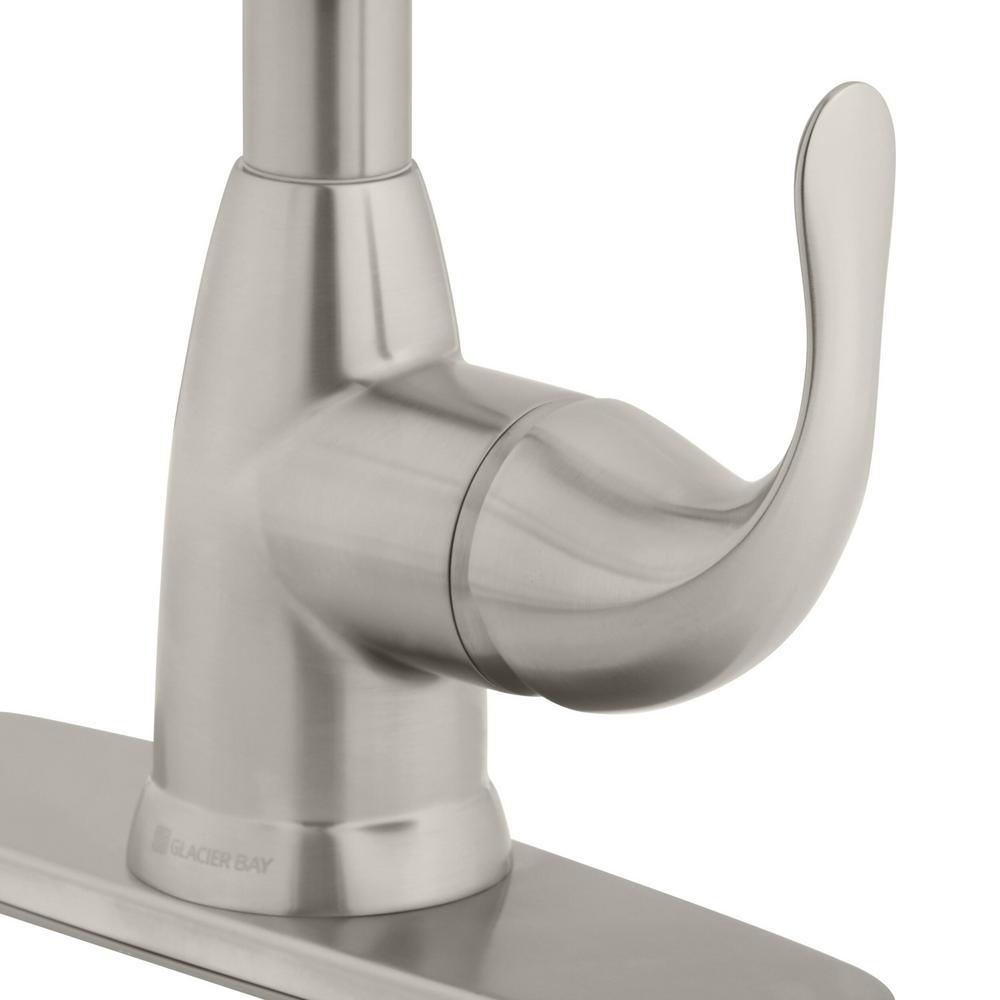 Dylan Single-Handle Pull-Down Kitchen Faucet with TurboSpray and FastMount in Stainless Steel - Super Arbor