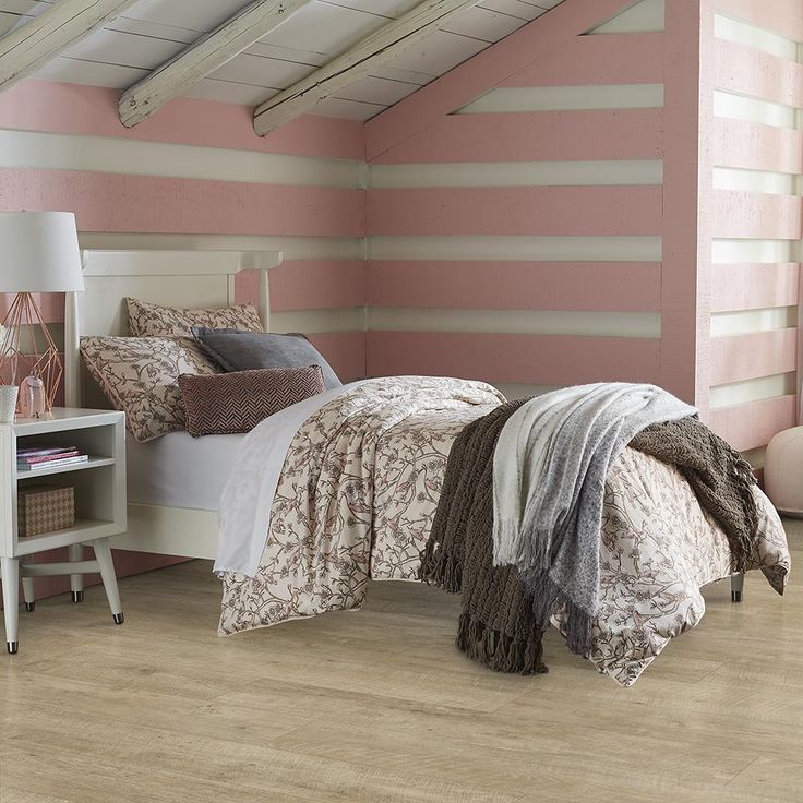 Mohawk 7-Piece 7.84-in x 47.8-in North Sound Luxury Vinyl Plank Flooring