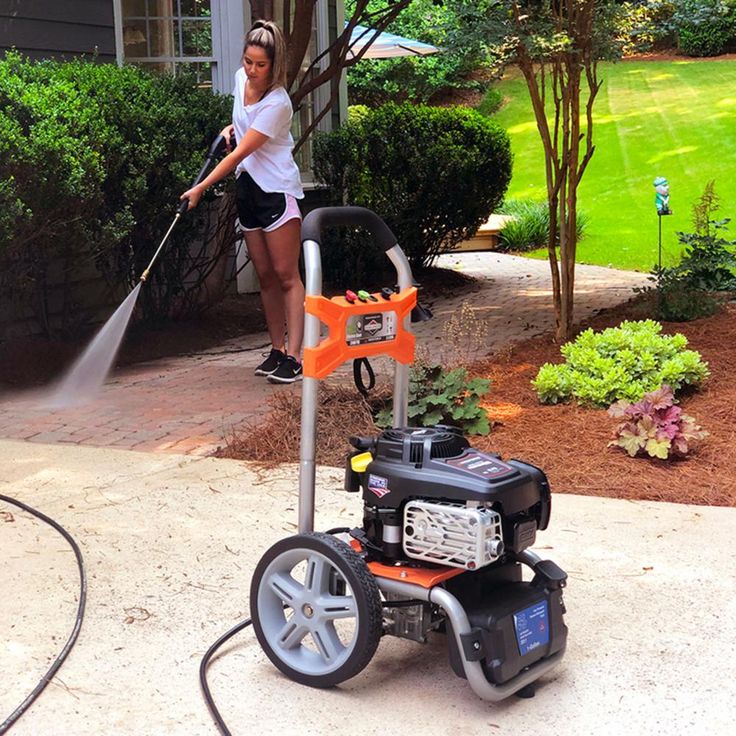 YARD FORCE 3100 PSI 2.4 GPM Remote Electric-Start Gas Pressure Washer