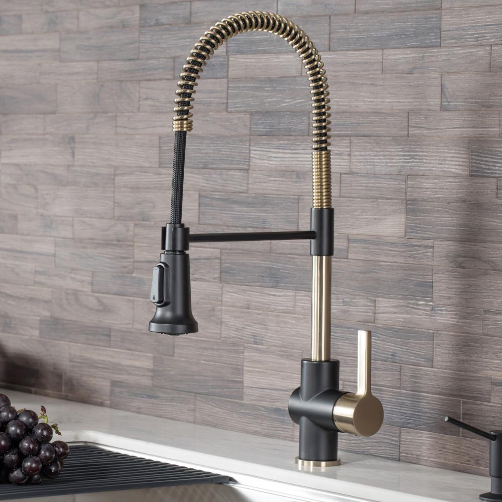 Britt Single-Handle Pull Down Sprayer Kitchen Faucet in Brushed Gold - Super Arbor