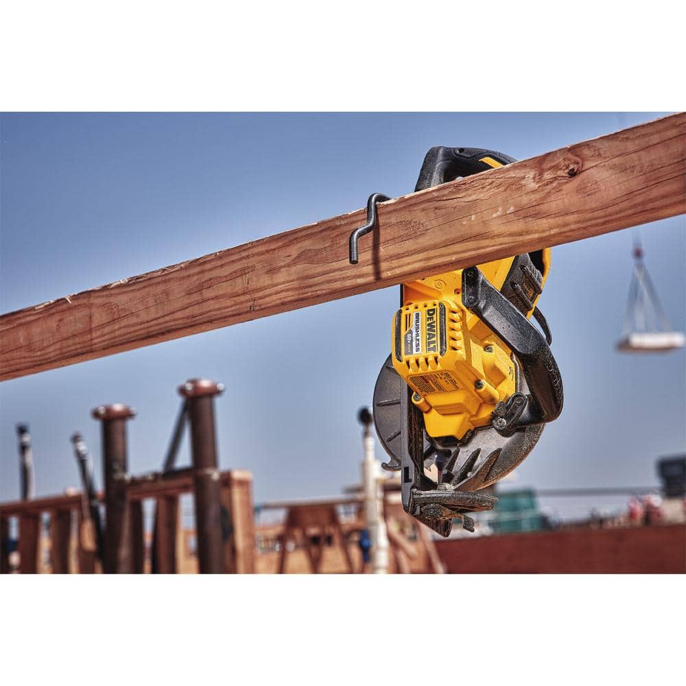 DEWALT FLEXVOLT 60V MAX Lithium-Ion Cordless Brushless 7-1/4 in. Wormdrive Style Circular Saw with FLEXVOLT 9.0Ah Battery Pack
