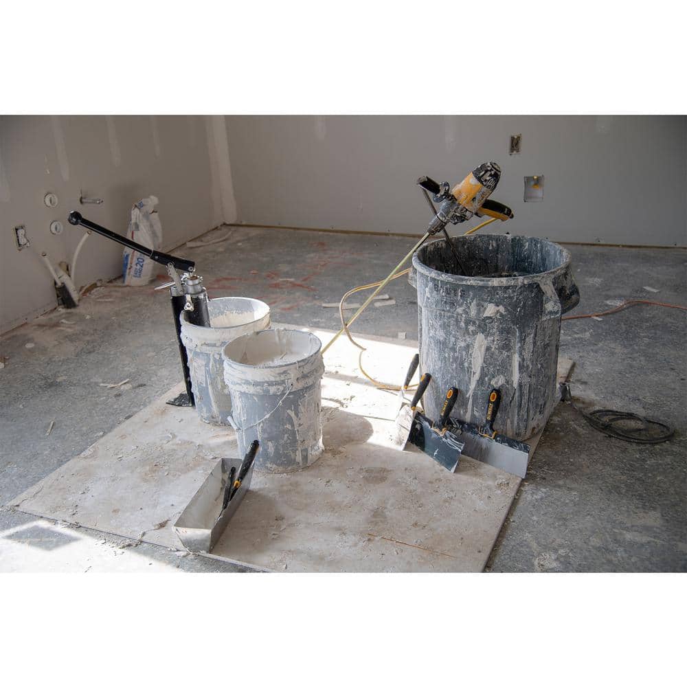 DEWALT Drywall Joint Compound Pump with Free Filler