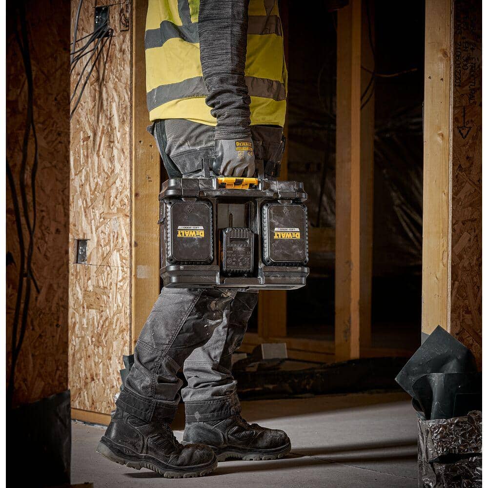 DEWALT TOUGHSYSTEM 2.0 FLEXVOLT 20V/60V Cordless/Corded 4000 Lumen LED Adjustable Folding Panel Work Light