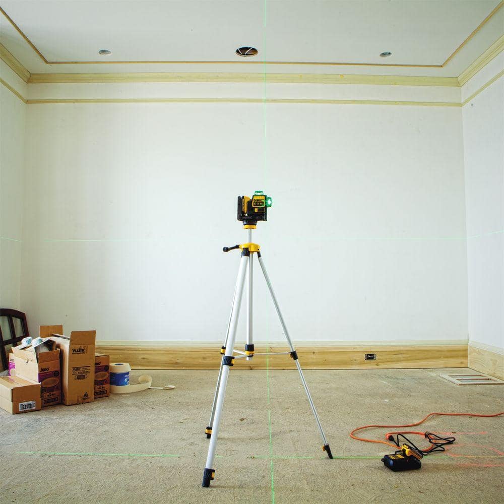 DEWALT 12V MAX Lithium-Ion 100 ft. Green Self-Leveling 3-Beam 360 Degree Laser Level with 2.0Ah Battery, Charger and Case