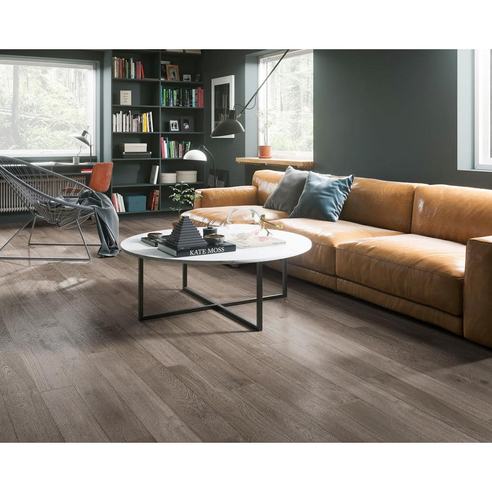 ACQUA FLOORS Dexter Oak 1/4 in. T x 5 in. W Click Lock Wire Brushed Engineered Hardwood Flooring (16.68 sq.ft./case)