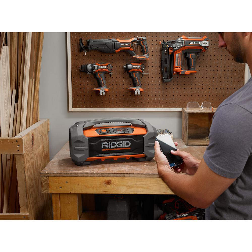 18-Volt Hybrid Jobsite Radio with Bluetooth Wireless Technology (Tool Only) - Super Arbor