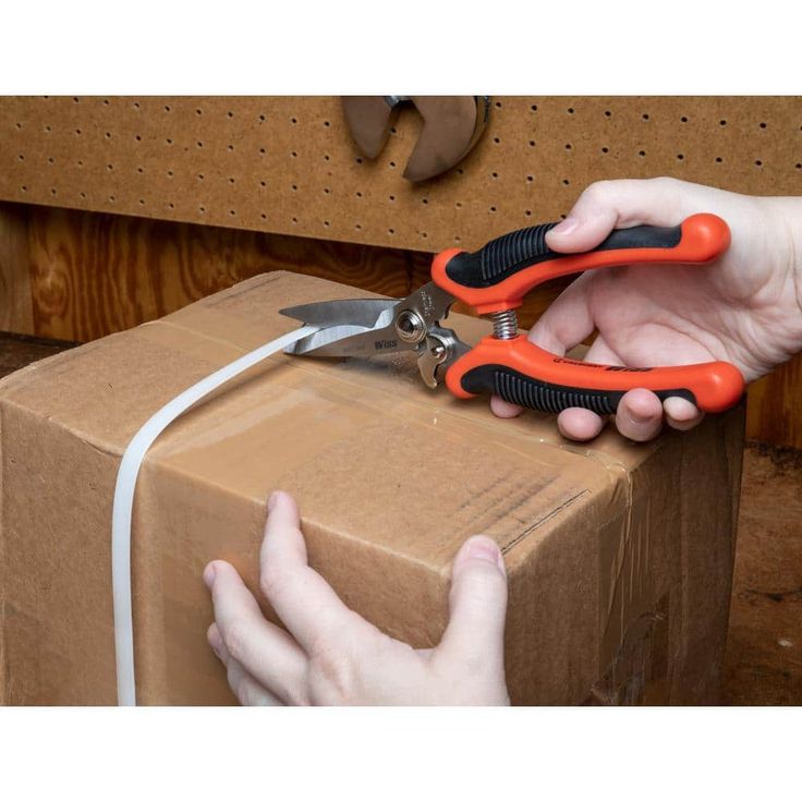 Crescent Wiss 8-1/2 in. Stainless Steel EZ Utility Snip