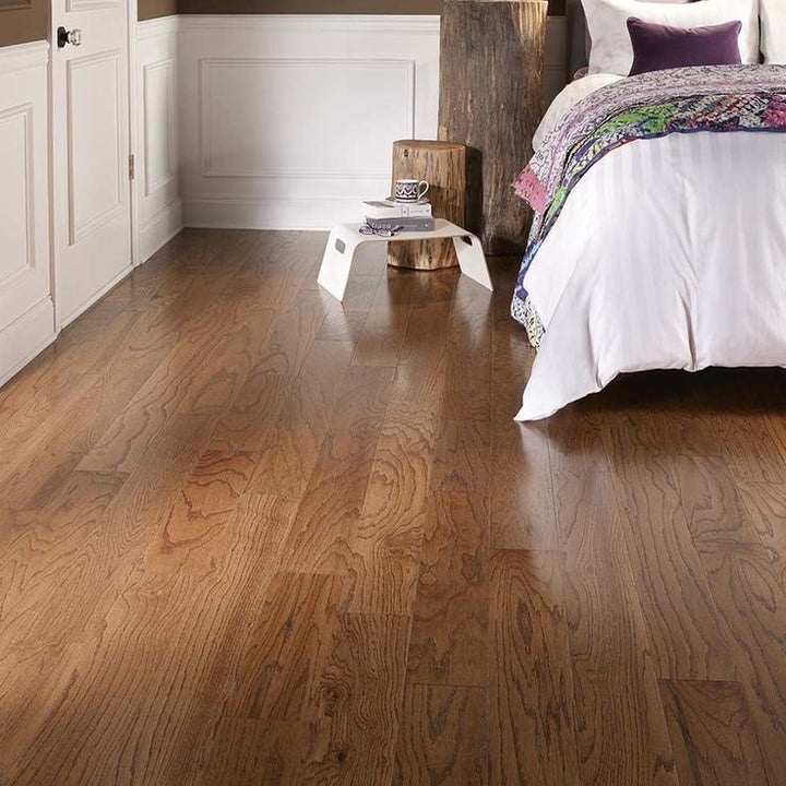 Pergo MAX 5.36-in Gunstock Oak Wirebrushed Engineered Hardwood Flooring (23.25-sq ft)