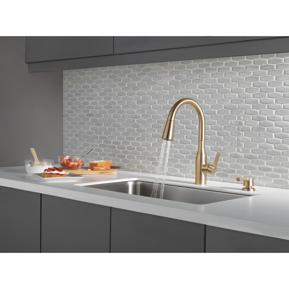 Marca Single-Handle Pull-Down Sprayer Kitchen Faucet with ShieldSpray Technology in Champagne Bronze - Super Arbor