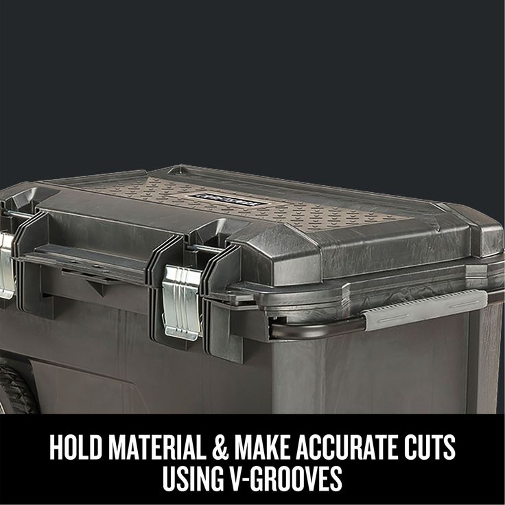 CRAFTSMAN 29-in W x 20.25-in H Black Plastic Wheels Lockable Tool Box