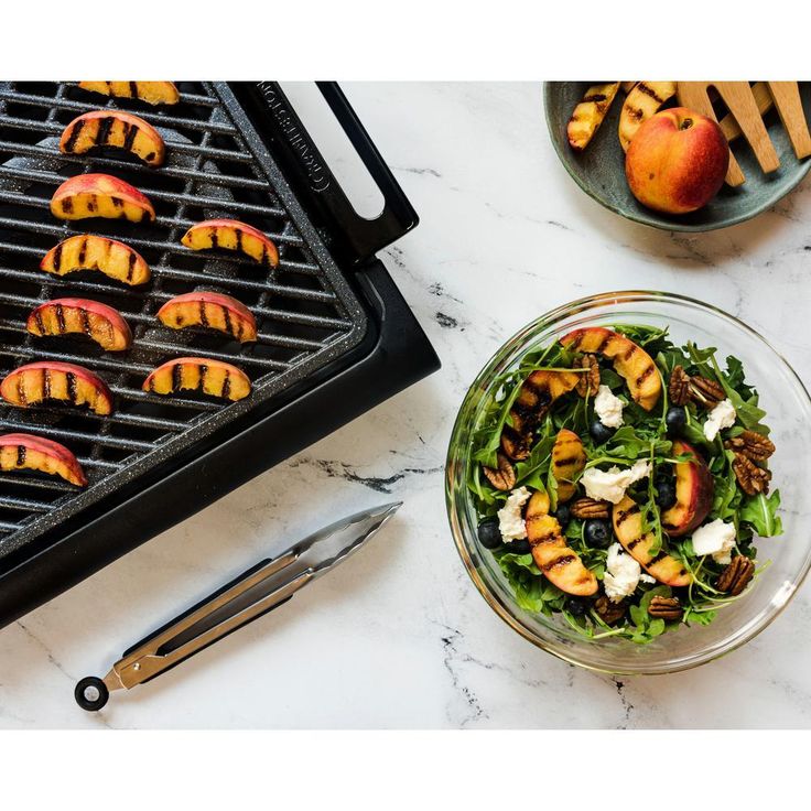 224 sq. in. Triple Layer Non-Stick Titanium and Diamond Infused Coating Electric Smoke-less Indoor Grill