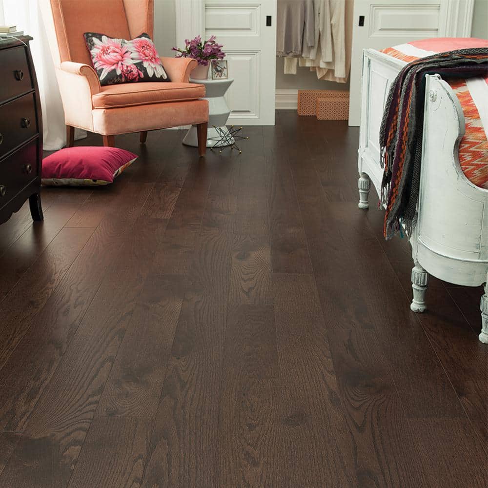 Blue Ridge Hardwood Flooring Espresso Red Oak 3/8 in. T x 3 in. W Tongue and Groove Wire Brushed Engineered Hardwood Flooring (25.5 sq. ft./Case)