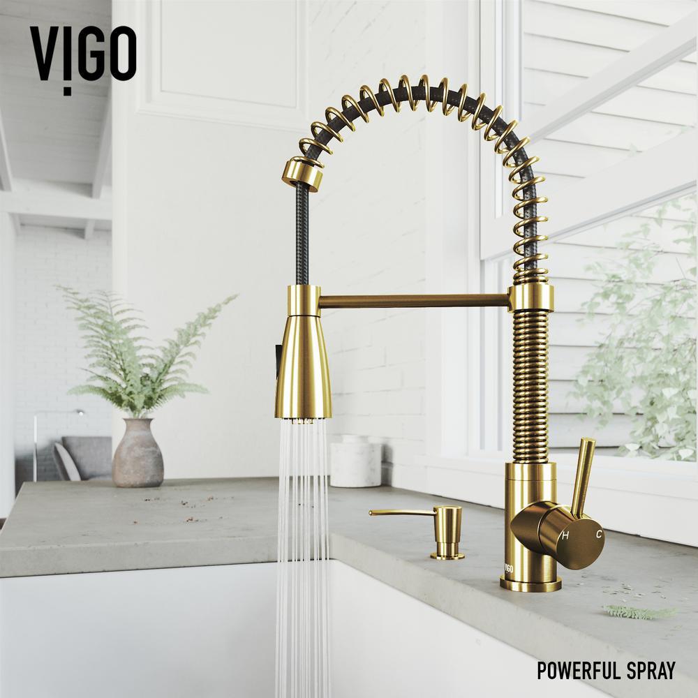 Brant Single-Handle Pull-Down Sprayer Kitchen Faucet with Soap Dispenser in Matte Gold - Super Arbor