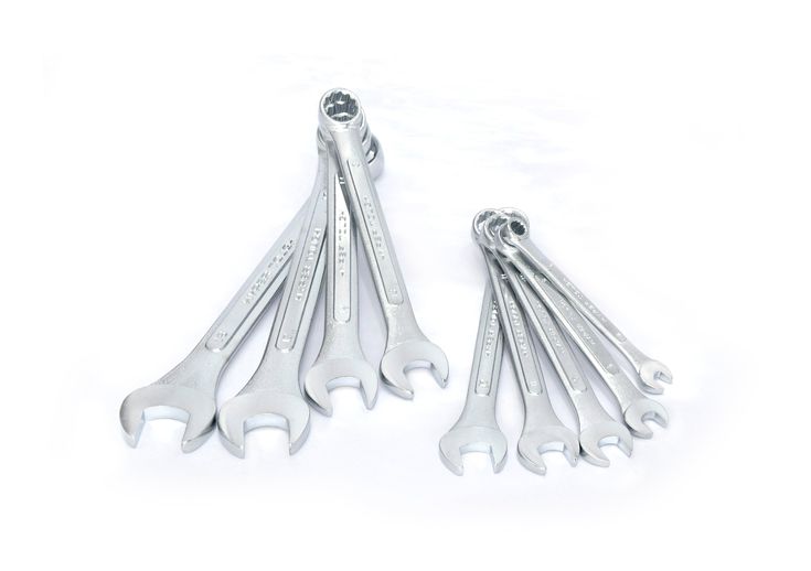 Hyper Tough 18-Piece Combination Wrench Set, Metric & SAE