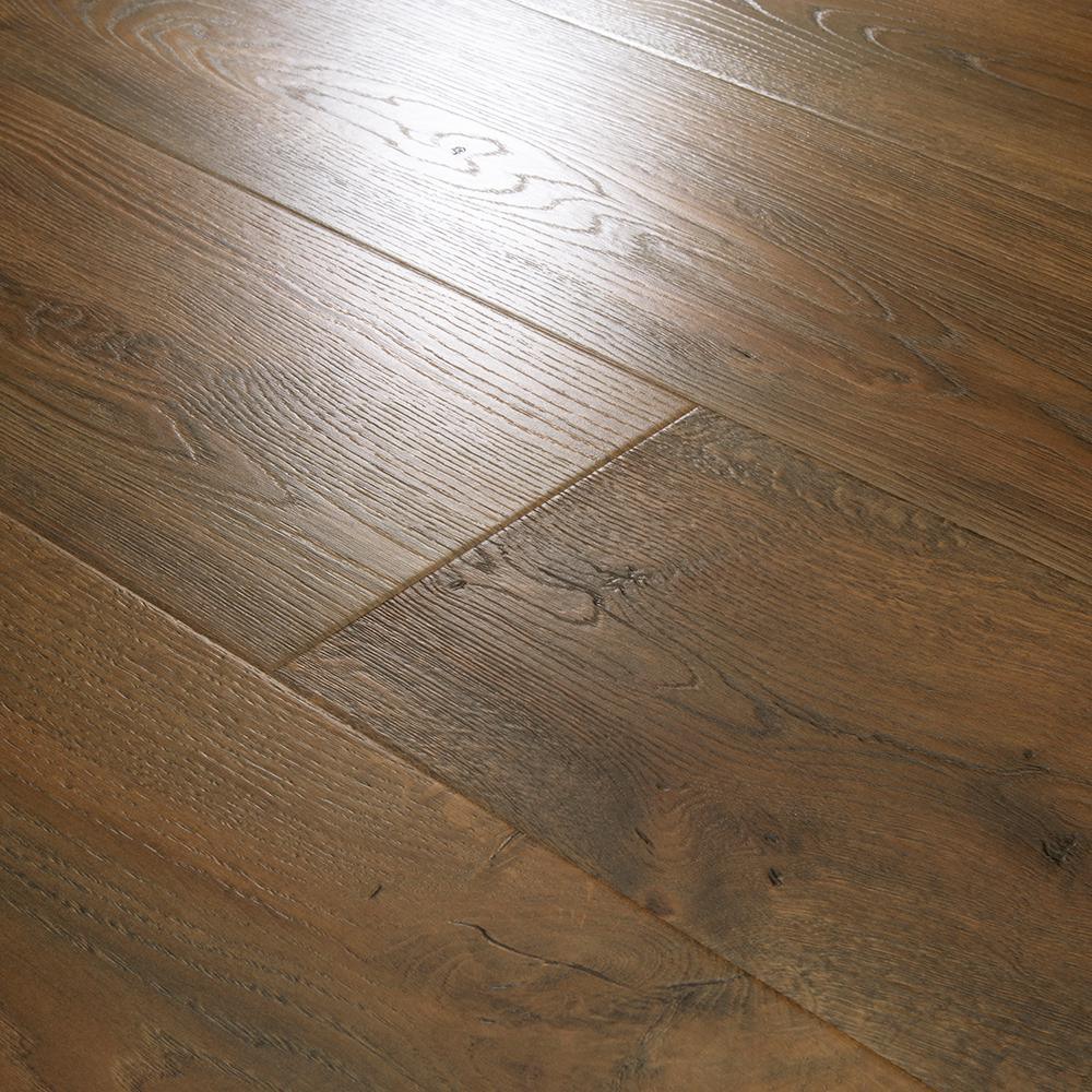 Pergo Outlast+ Waterproof Chestnut Beluga Oak 10 mm T x 7.48 in. W x 47.24 in. L Laminate Flooring (1079.65 sq. ft. / pallet)