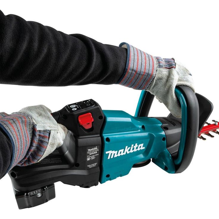 Makita 18-Volt LXT Lithium-Ion Brushless Cordless 30 in. Hedge Trimmer Kit (5.0 Ah)
