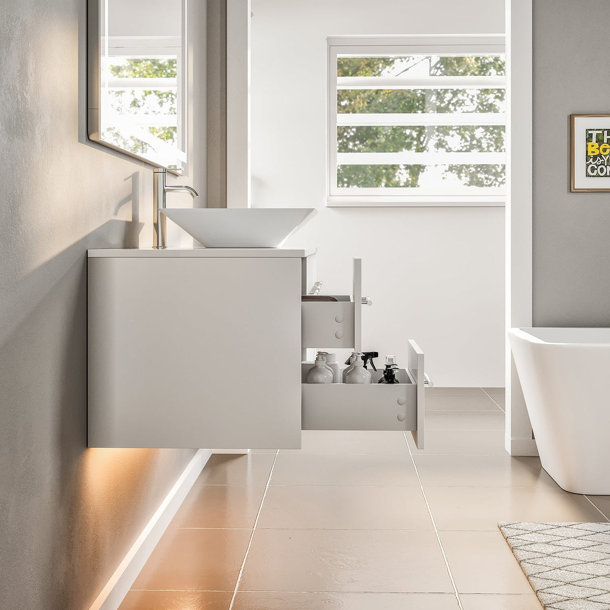 Totti Wave 48 in. W x 21 in. D x 22 in. H Bathroom Vanity in White with White Glassos Top and White Sink