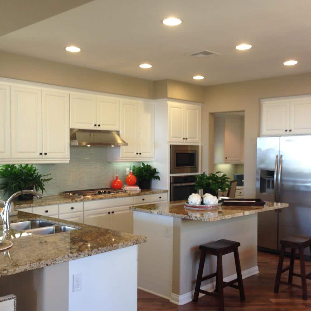 Feit Electric 13-Watt PL CFLNI Twin/Quad Tube 4-Pin G24Q-1 Base Compact Fluorescent Light Bulb, Soft White 2700K (1-Pack)