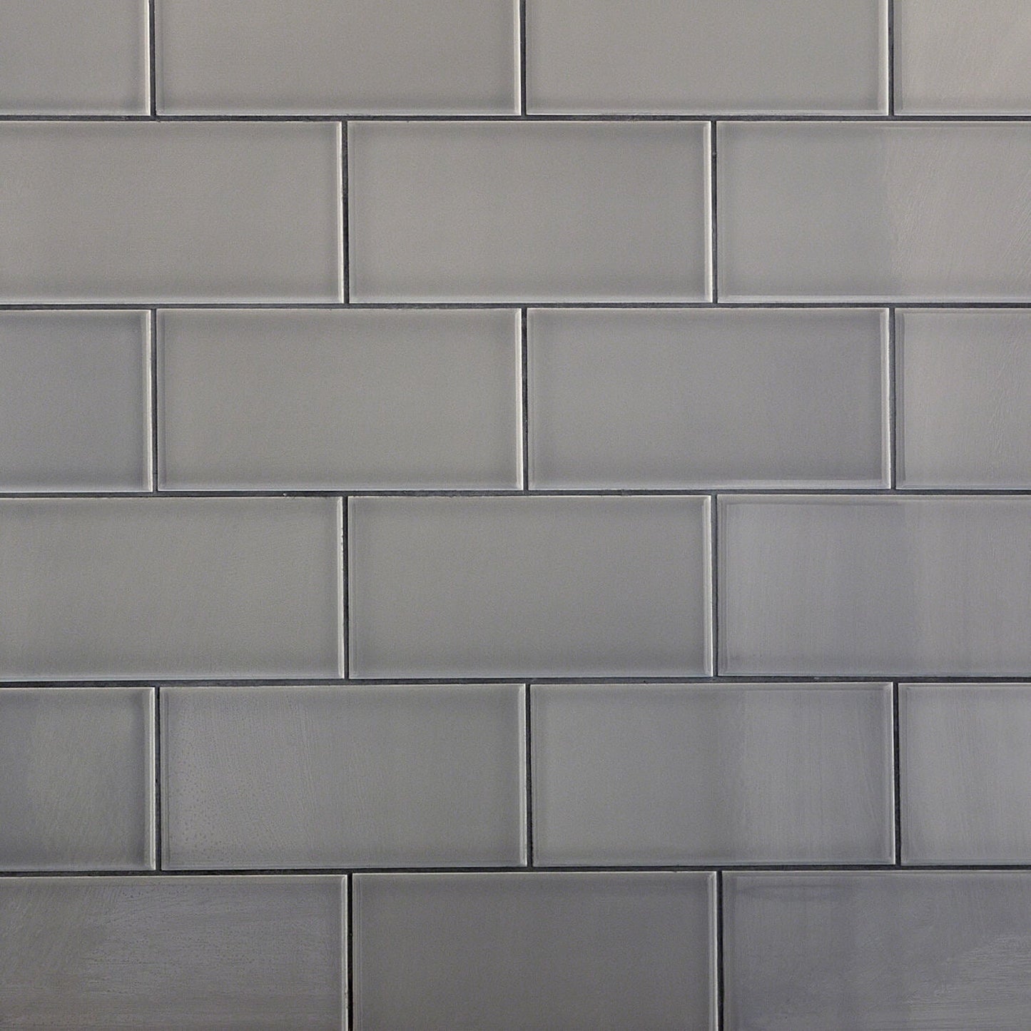 Vector Gris Gray 4x8 Polished Ceramic Subway Tile