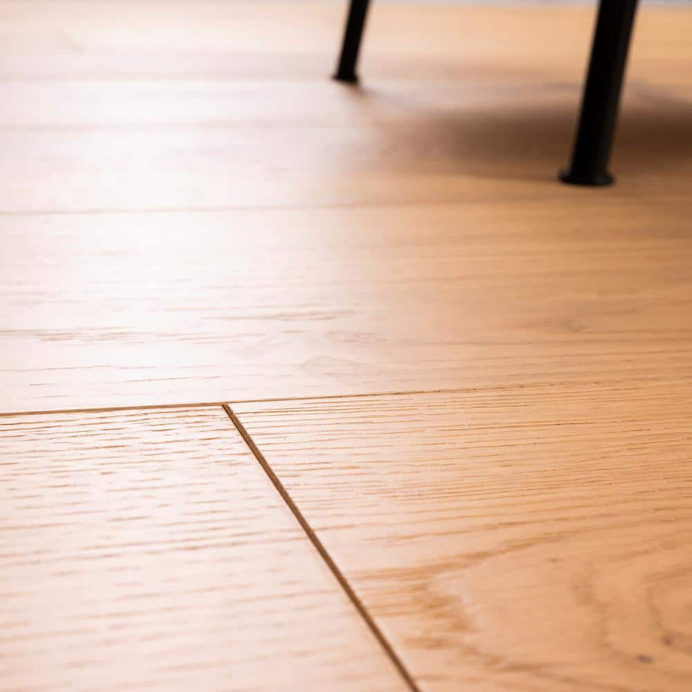 MSI Grant Manor White Oak XXL 5/8 in. T x 9.45 in. W Tongue and Groove Engineered Hardwood Flooring (1363.92 sq. ft./pallet)