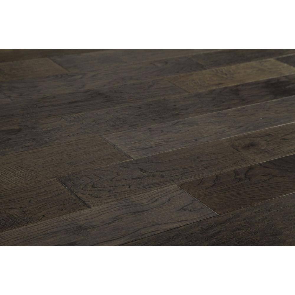 NATU Heritage Saturn Hickory 3/8 in. T x 5 in. W Tongue & Groove Hand Scraped Engineered Hardwood Flooring (32.8 sq.ft./case)