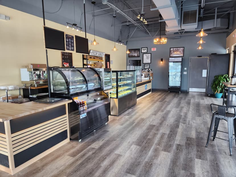 CALI Aqua Tough Alderwood 4.7‑mm x 7‑3/32‑in W x 48‑in L Waterproof Luxury Vinyl Plank Flooring (23.77‑sq ft/case)