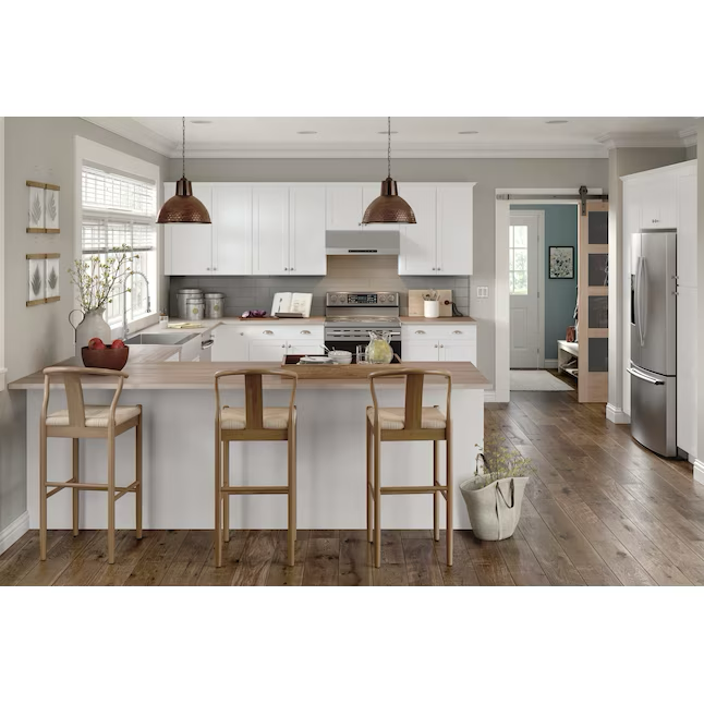 Diamond NOW Arcadia 15-in W x 35-in H x 23.75-in D TrueColor White Door and Drawer Base Stock Cabinet