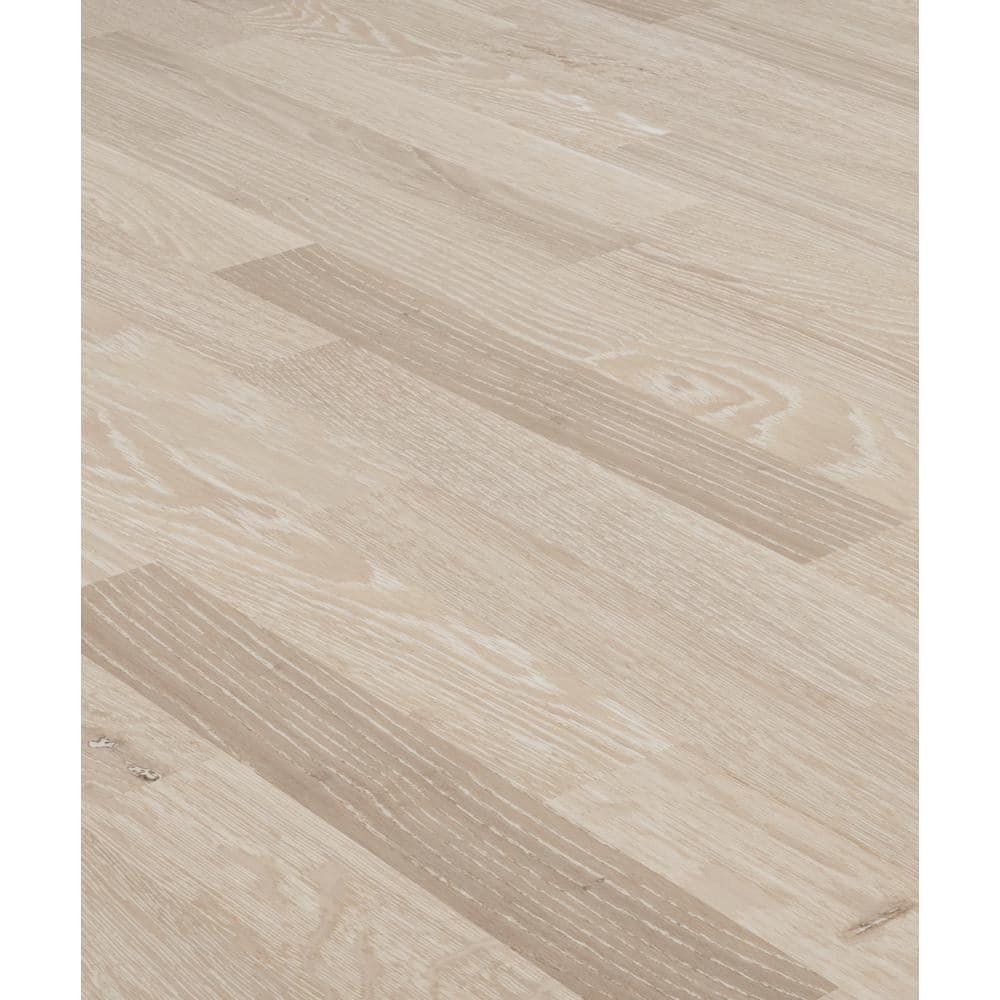 Baltic Wood Ivory and Cream European Oak 1/2 in. T x 7.2 in. W Wire Brushed Engineered Hardwood Flooring (38.6 sqft/case)