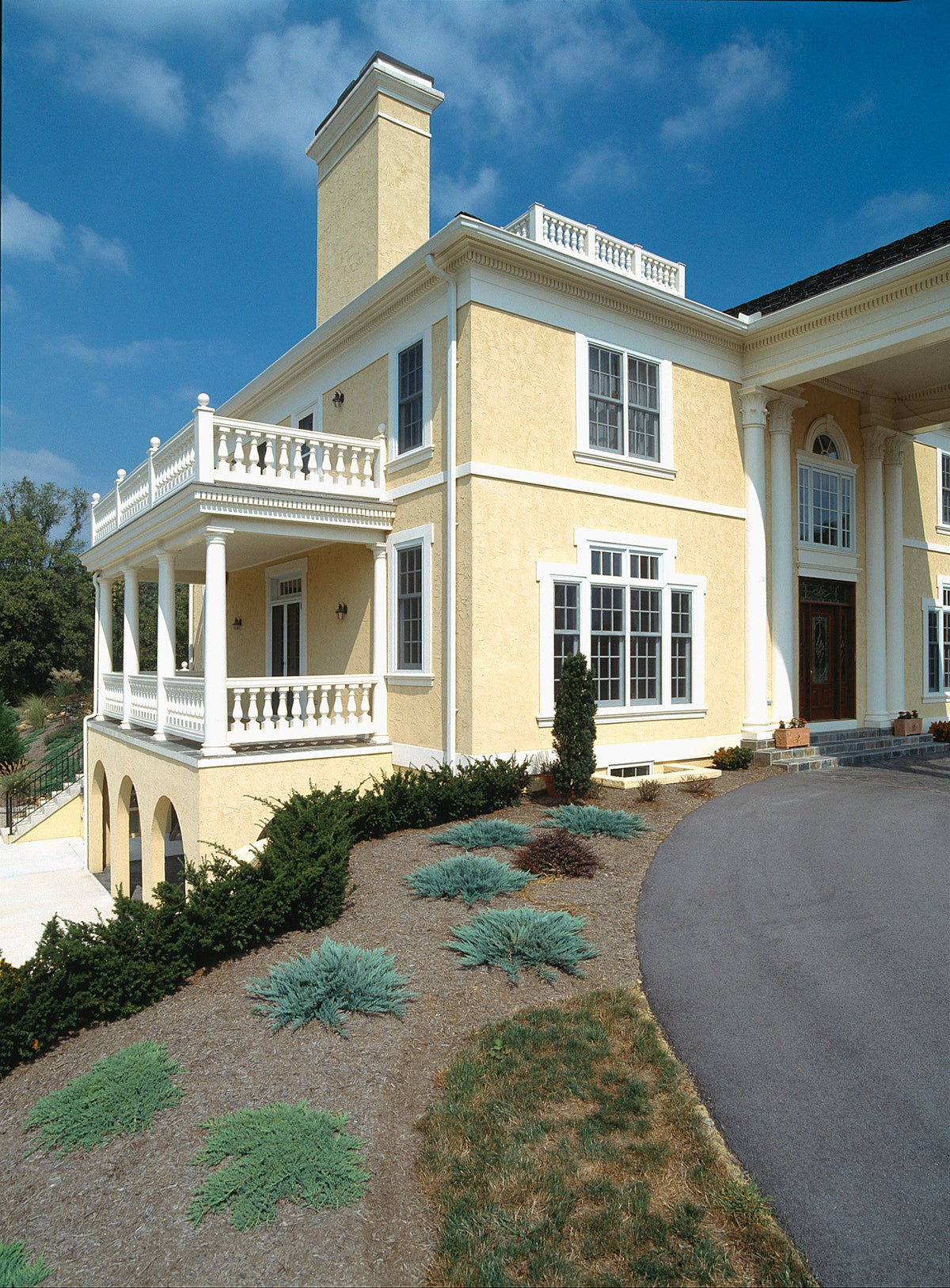Fypon Beaumont Polyurethane Baluster, 19-1/8 in. H x 5-1/4 in. x 5-1/4 in., for 7 in. or 12 in. Balustrade Systems