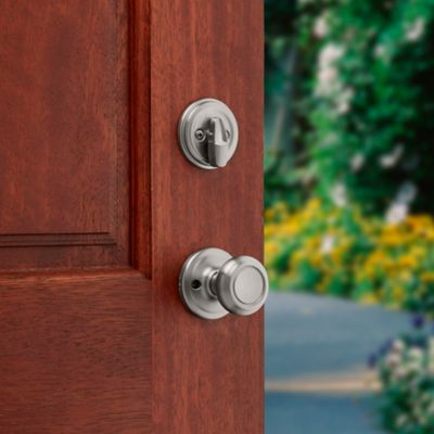 Kwikset Hawthorne Satin Nickel Single Cylinder Door Handleset with Cameron Door Knob Featuring SmartKey Security