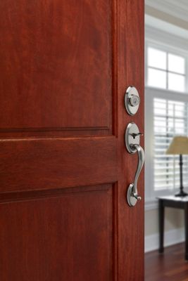 Kwikset Shelburne Antique Brass Single Cylinder Door Handleset with Juno Door Knob Featuring SmartKey Security