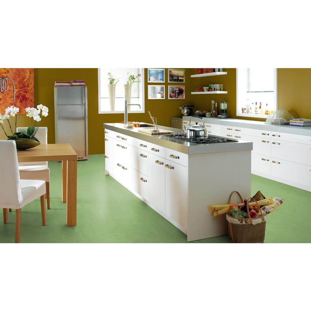 Marmoleum Cinch Loc Seal Leaf 9.8 mm T x 11.81 in. W x 35.43 in. L Laminate Flooring (20.34 sq. ft./case)