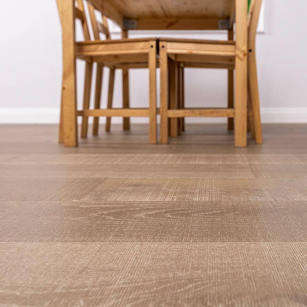 MSI Liberty Mound White Oak XXL 5/8 in. T X 9.45 in.W Tongue and Groove Engineered Hardwood Flooring(1363.92 sq. ft./pallet)