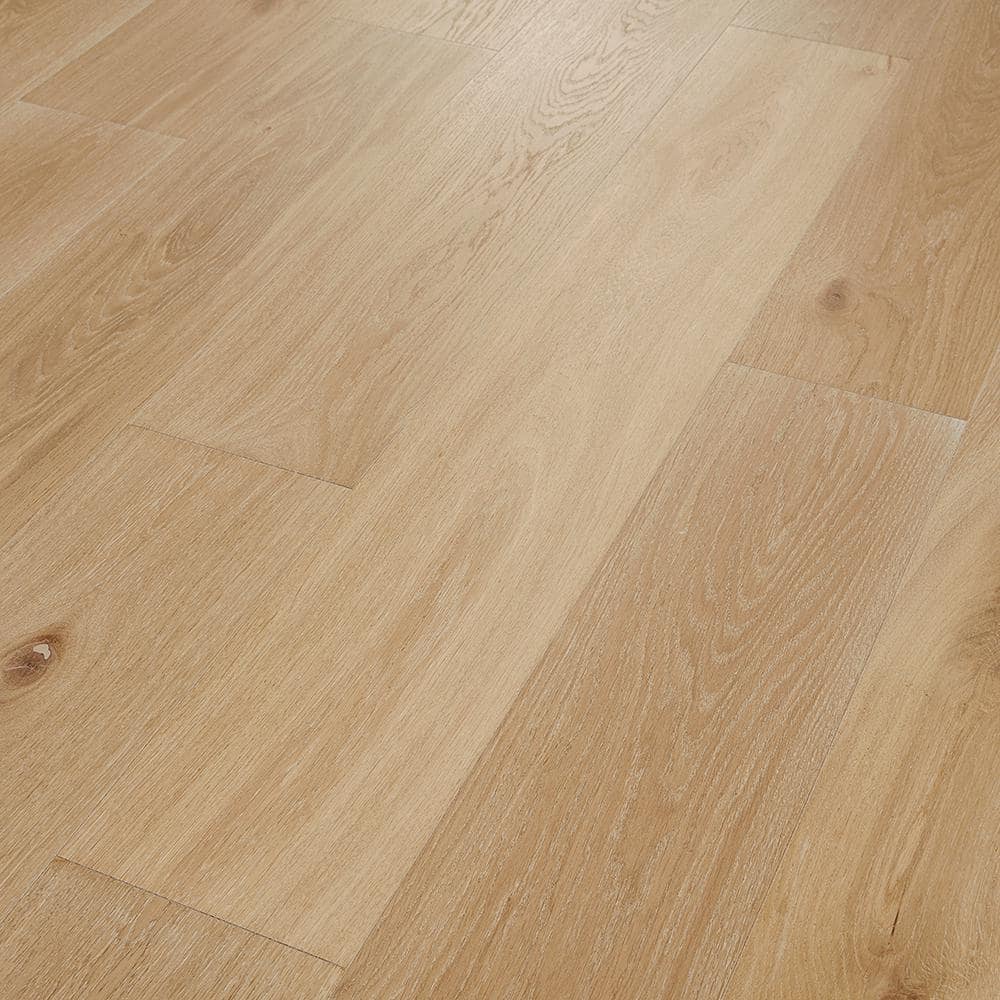 Pergo Defense+ Linen Oak 3/8 in. T x 7.5 in. W Click Lock W Brushed Distressed Engineered Hardwood Flooring (24.5 sq.ft./case)