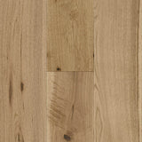 Bruce Time Honored Tinted Natural Oak 3/8 in. T x 7.3 in. W Click Lock Smooth Engineered Hardwood Flooring (32.6 sq.ft./ctn)