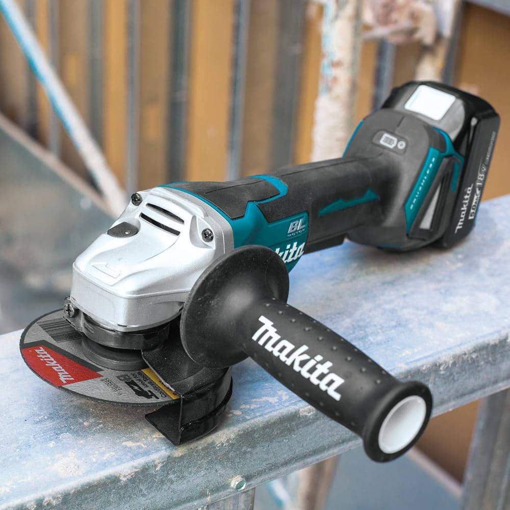 Makita 18V LXT Brushless 4-1/2 in./5 in. Paddle Switch Cut-Off/Angle Grinder Kit with Bonus 18V LXT LED Flashlight