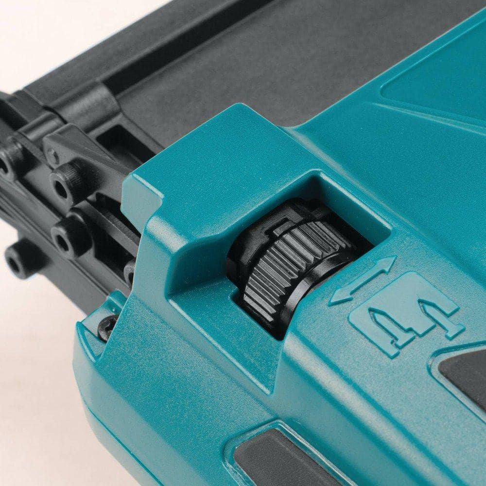 Makita 18V LXT Lithium-Ion 18-Gauge Cordless Brad Nailer (Tool-Only)
