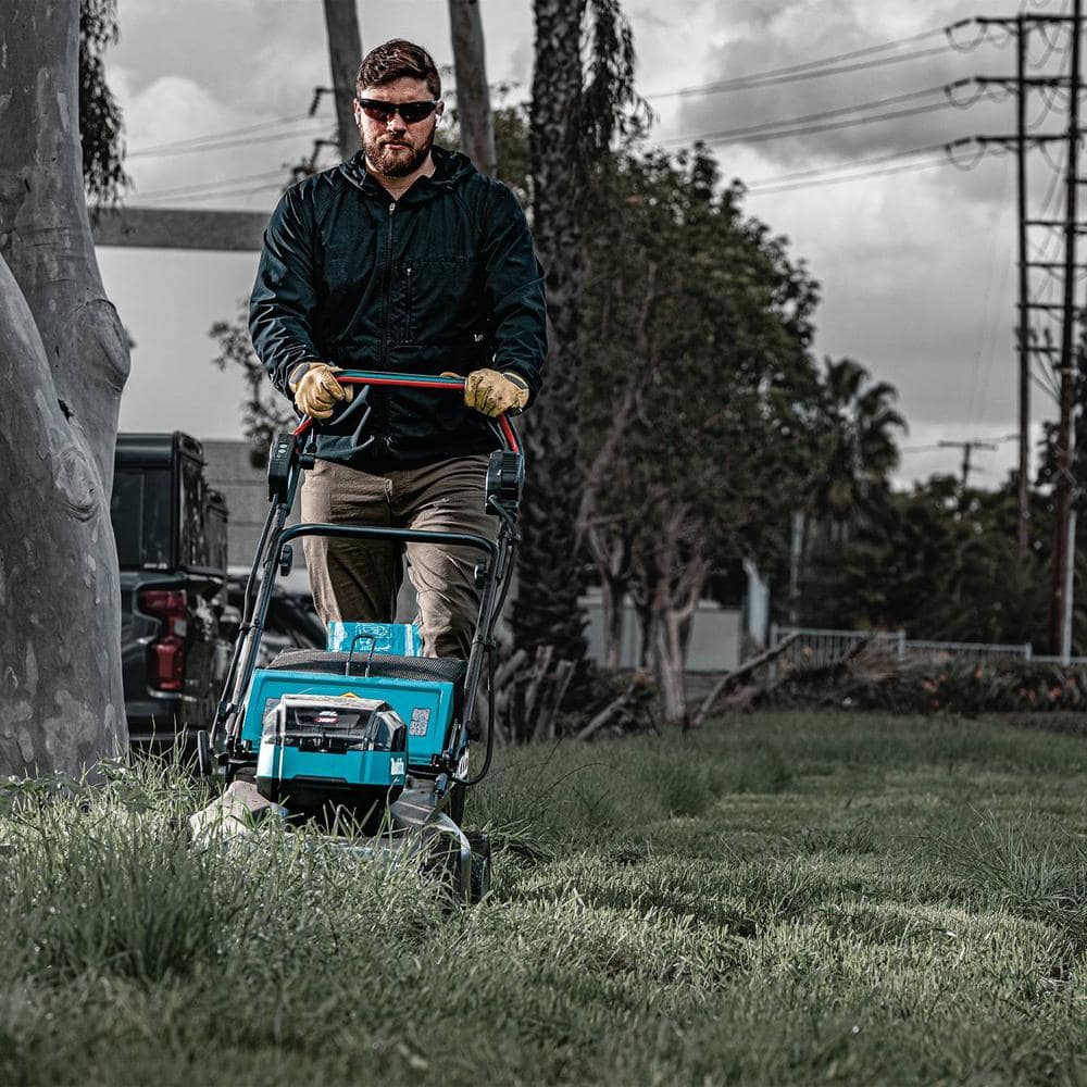 Makita 40V max XGT Brushless Cordless 21 in. Walk Behind Self-Propelled Commercial Lawn Mower (Tool Only)