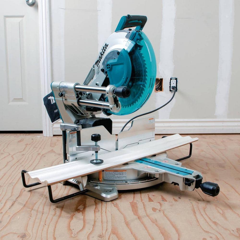Makita 15 Amp 12 in. Dual-Bevel Sliding Compound Miter Saw with Laser