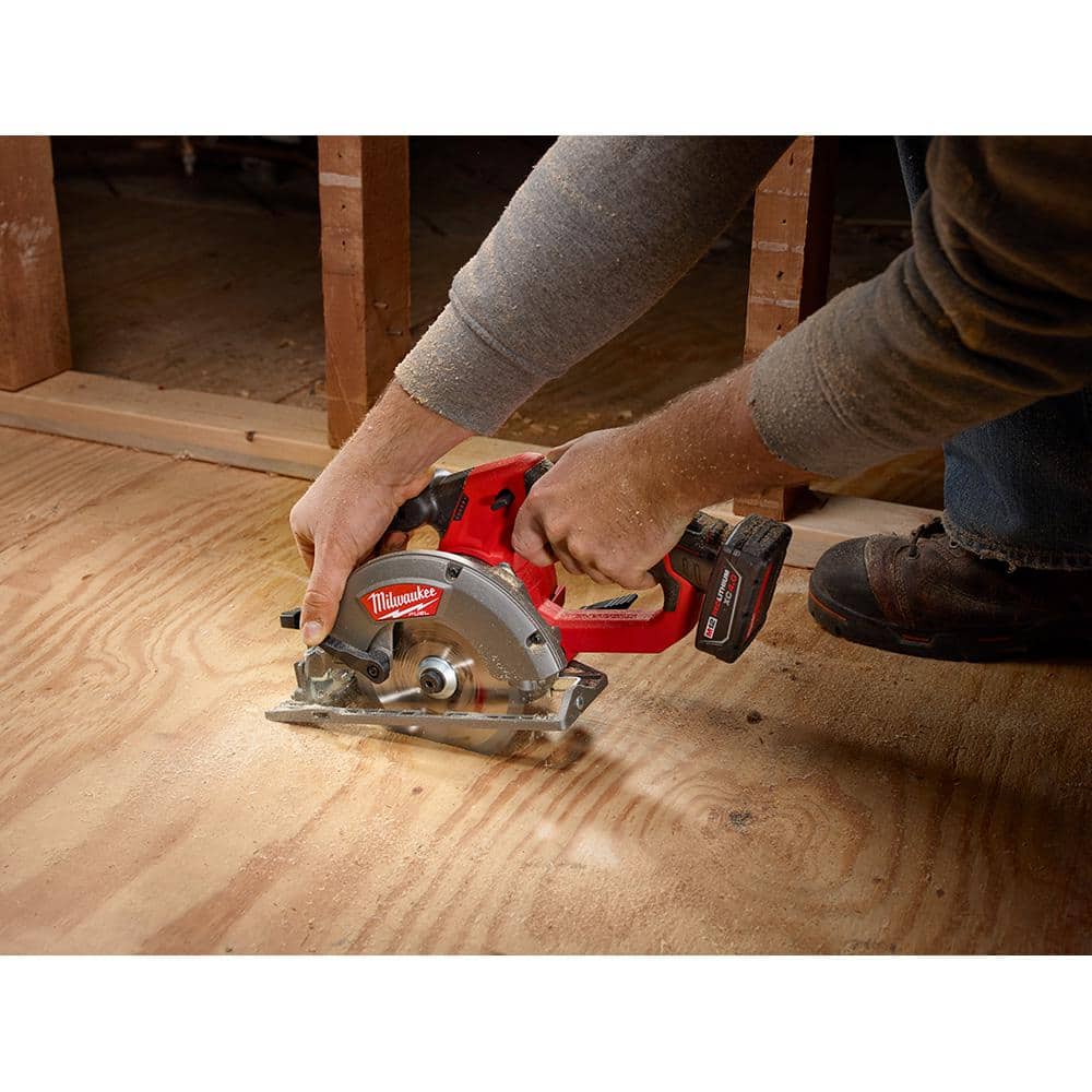 Milwaukee M12 FUEL 12-Volt Brushless 5-3/8 in. Cordless Circular Saw with 4.0Ah M12 Battery