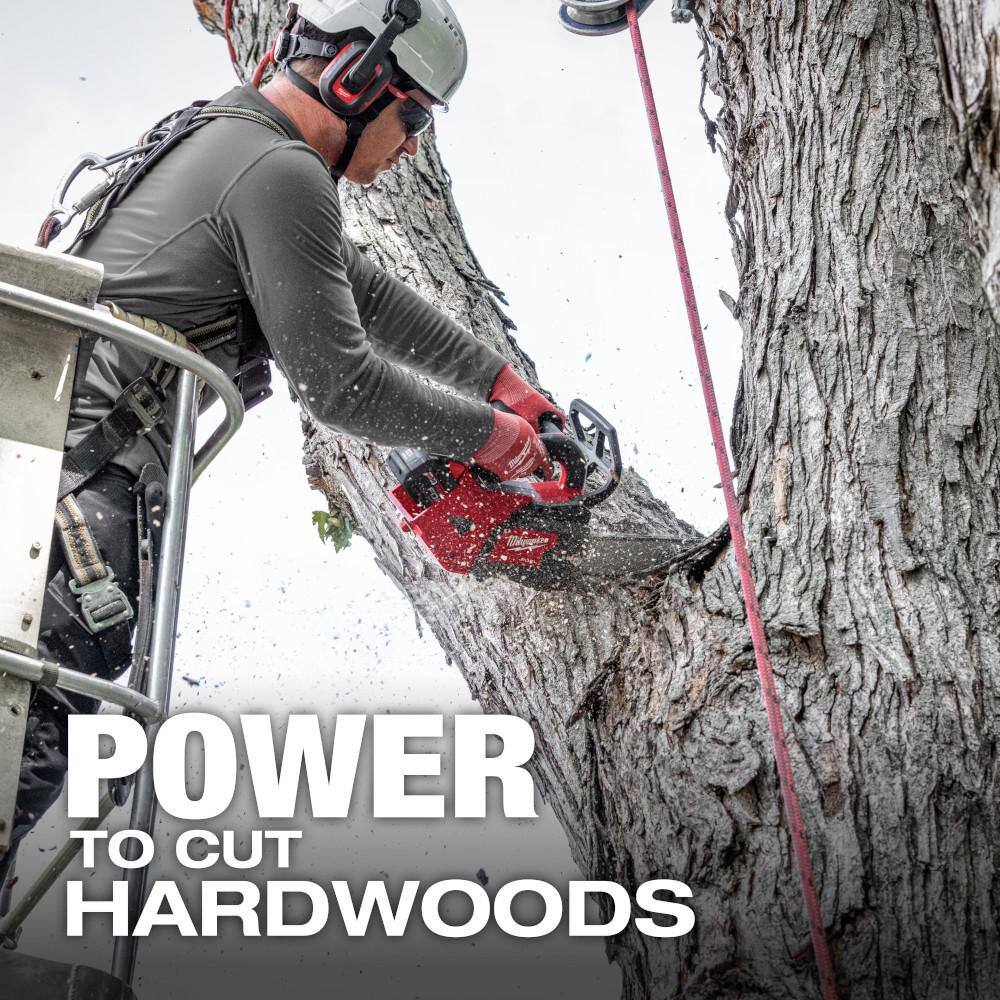Milwaukee M18 FUEL 14 in. Top Handle 18V Lithium-Ion Brushless Cordless Chainsaw Kit w/ 8.0 Ah Battery & Rapid Charger (2-Tool)