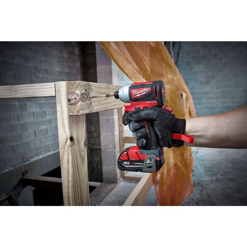 Milwaukee M18 18V Brushless Cordless 1/4 in. Hex Impact Driver Kit with (2) 2.0Ah Batteries, Charger & Case