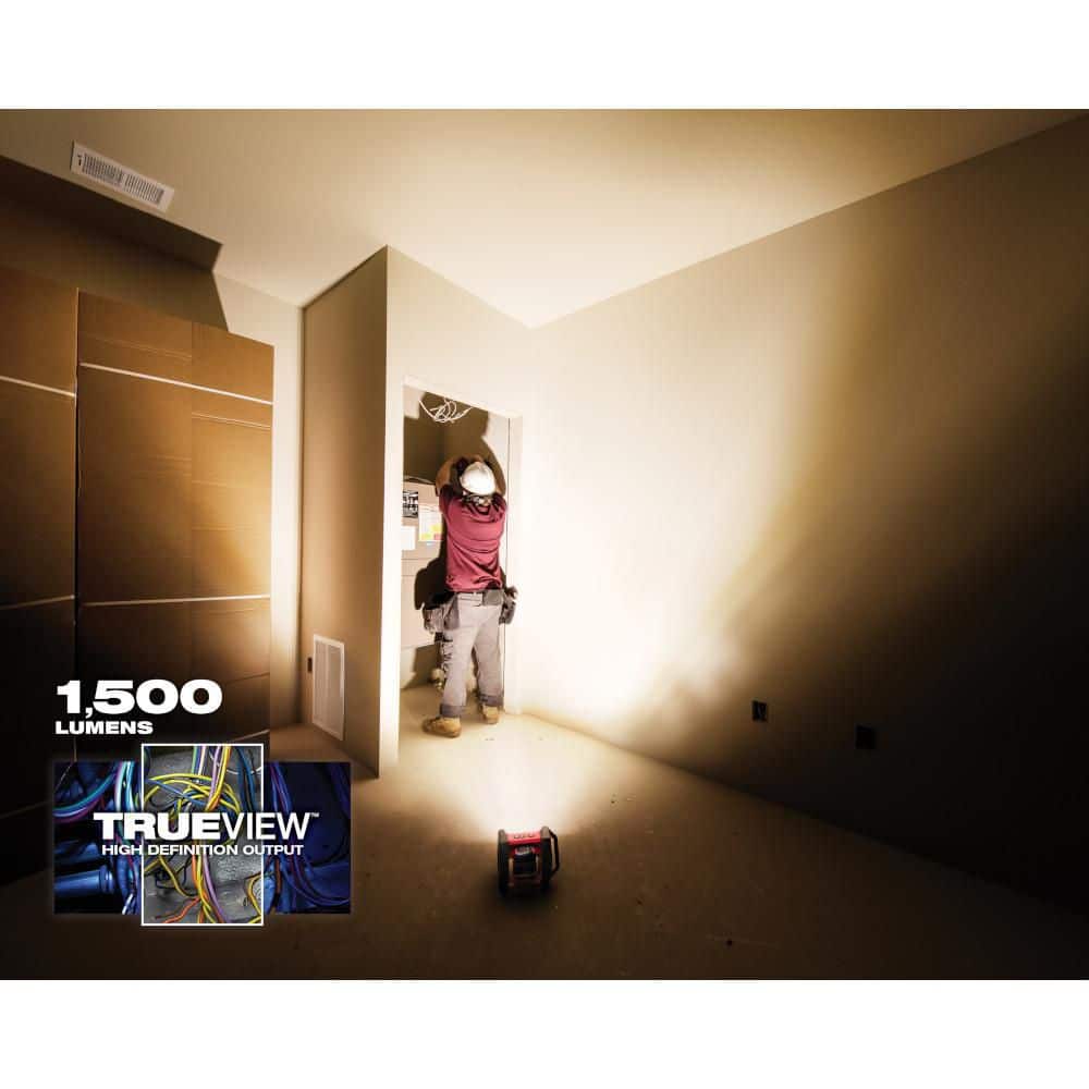 Milwaukee M18 ROVER 18V Lithium-Ion Cordless 1500-Lumen LED Flood Light, Tool-Only (2361-20)